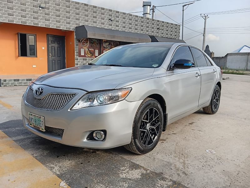 Thumbnail 2 of 2009 Toyota Camry